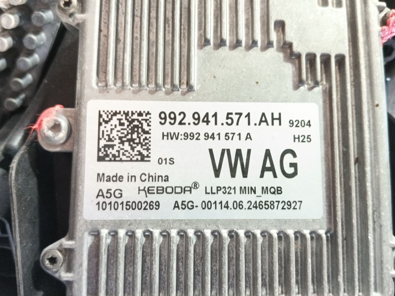 Recambio de faro derecho para skoda octavia iv (nx3, nn3, pv3) 2.0 tdi referencia OEM IAM   