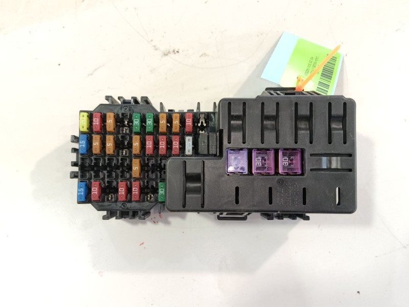 Recambio de caja reles / fusibles para mg zs suv (azs1) 1.0 t-gdi referencia OEM IAM   