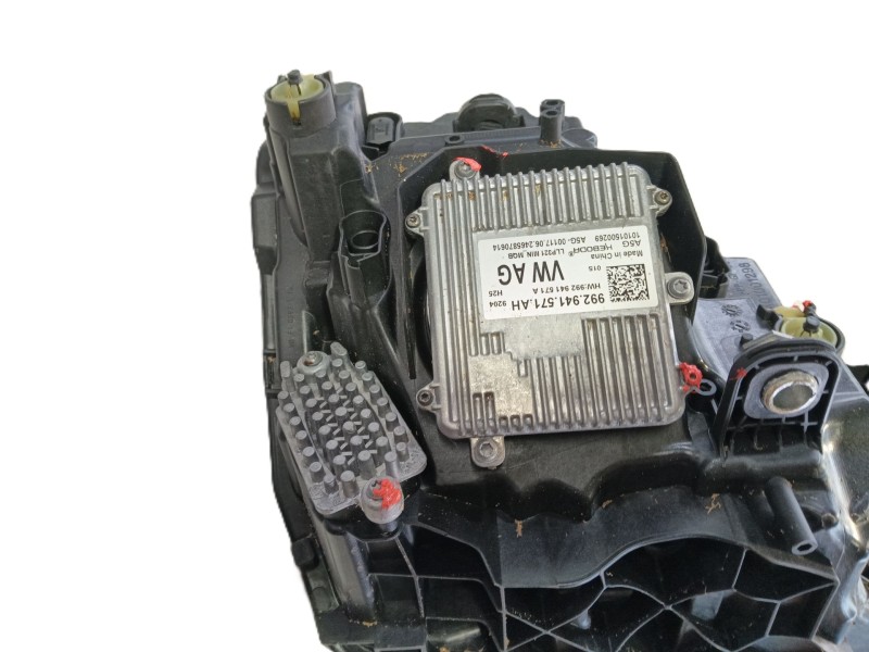 Recambio de faro izquierdo para skoda octavia iv (nx3, nn3, pv3) 2.0 tdi referencia OEM IAM   