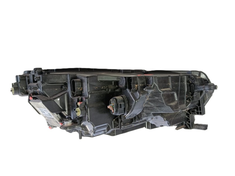 Recambio de faro izquierdo para skoda octavia iv (nx3, nn3, pv3) 2.0 tdi referencia OEM IAM   