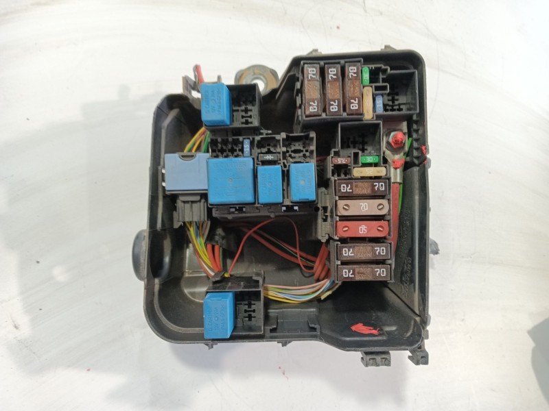 Recambio de caja reles / fusibles para dacia dokker furgoneta/monovolumen 1.6 referencia OEM IAM   