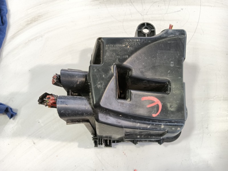 Recambio de caja reles / fusibles para dacia dokker furgoneta/monovolumen 1.6 referencia OEM IAM   