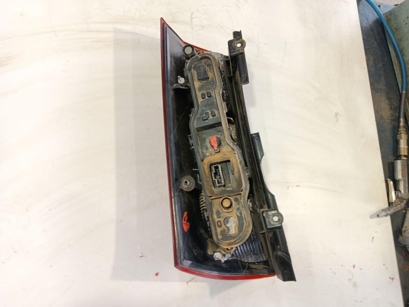 Recambio de piloto trasero derecho para dacia dokker furgoneta/monovolumen 1.6 referencia OEM IAM   