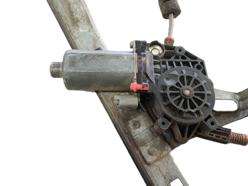 Recambio de elevalunas delantero izquierdo para peugeot 206 hatchback (2a/c) 1.4 i referencia OEM IAM 9221E8  