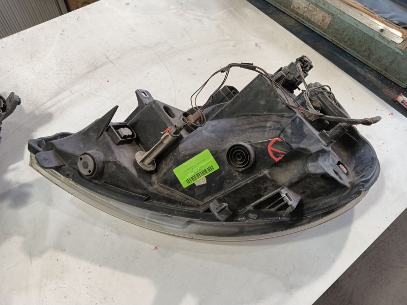Recambio de faro izquierdo para opel vivaro a furgoneta (x83) 2.0 cdti (f7) referencia OEM IAM 91165719  