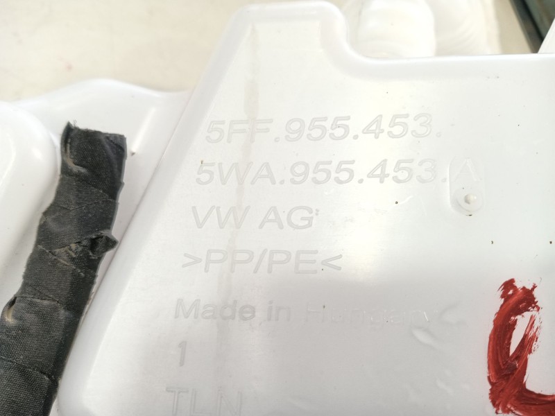 Recambio de deposito limpia para skoda octavia iv (nx3, nn3, pv3) 2.0 tdi referencia OEM IAM   