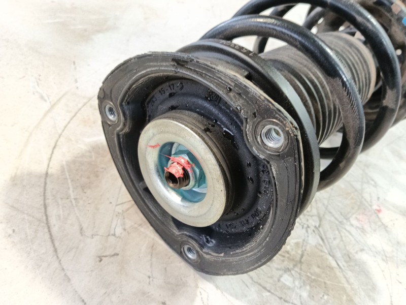 Recambio de amortiguador delantero izquierdo para skoda octavia iv (nx3, nn3, pv3) 2.0 tdi referencia OEM IAM   