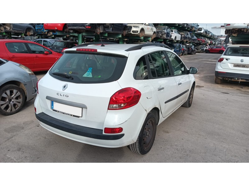 renault clio iii grandtour (kr0/1_) del año 2010