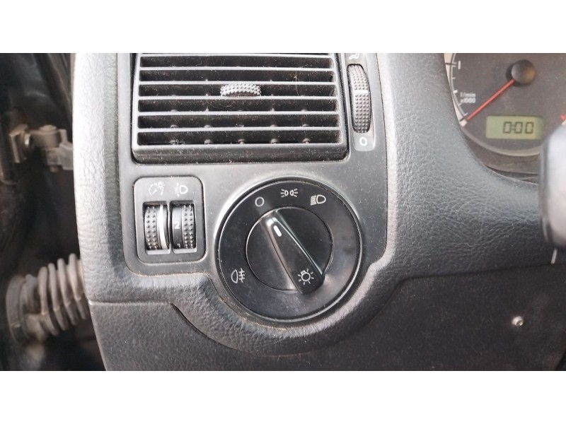 Recambio de mando luces para volkswagen golf iv (1j1) 1.9 tdi referencia OEM IAM   