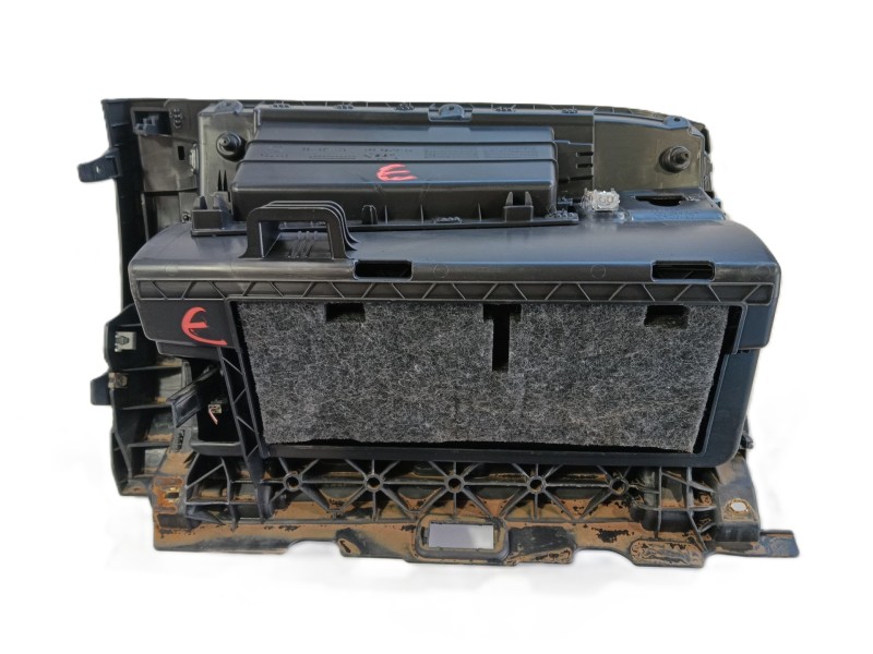 Recambio de guantera para skoda octavia iv (nx3, nn3, pv3) 2.0 tdi referencia OEM IAM   