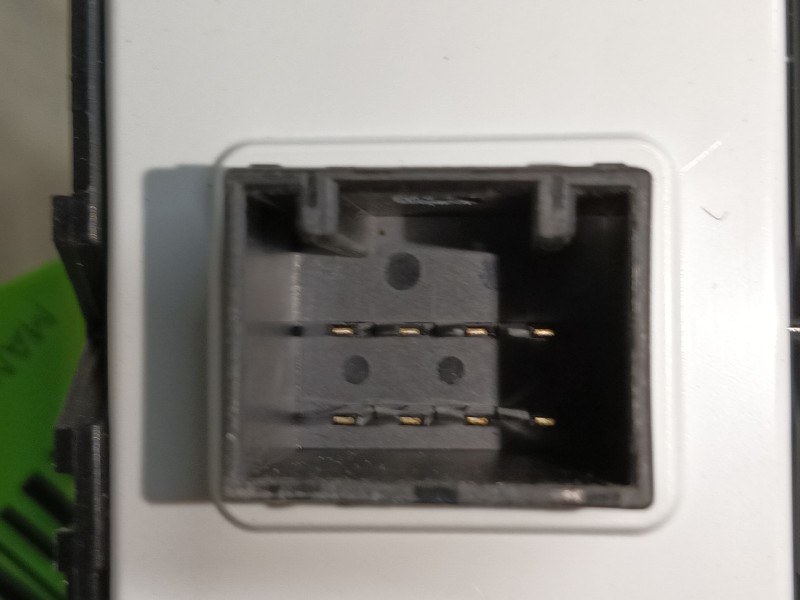 Recambio de mando elevalunas delantero derecho para hyundai i30 (pde, pd, pden) 1.0 t-gdi referencia OEM IAM 93576G3010PMP  