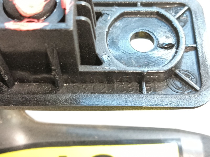 Recambio de parasol derecho para abarth 500 / 595 / 695 1.4 (312.axd1a) referencia OEM IAM 0000735717010  