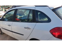 Recambio de puerta trasera izquierda para renault clio iii grandtour (kr0/1_) 1.2 16v (kr02, kr0j) referencia OEM IAM   