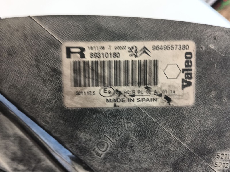 Recambio de faro derecho para citroën xsara picasso (n68) 1.6 hdi referencia OEM IAM 6205W0  