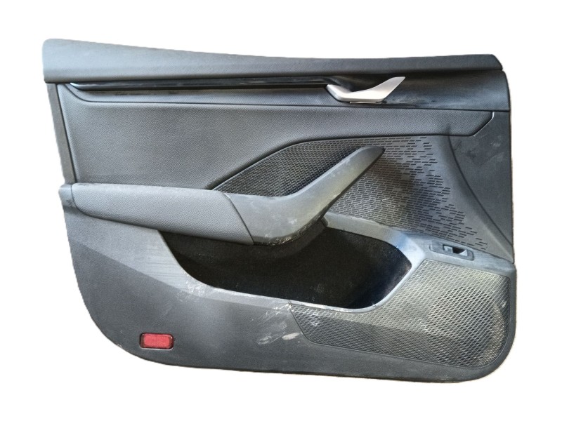Recambio de guarnecido puerta delantera izquierda para skoda octavia iv (nx3, nn3, pv3) 2.0 tdi referencia OEM IAM   