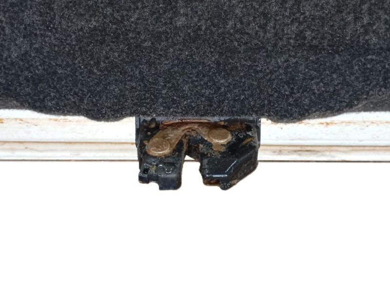 Recambio de porton trasero para abarth 500 / 595 / 695 1.4 (312.axd1a) referencia OEM IAM 0000052056197  