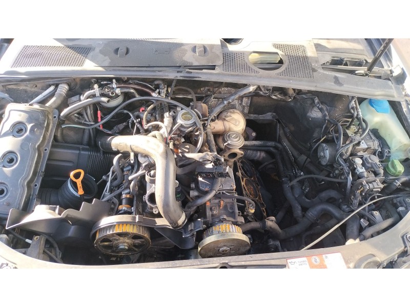 Recambio de despiece motor para audi a4 b6 (8e2) 2.5 tdi quattro referencia OEM IAM   