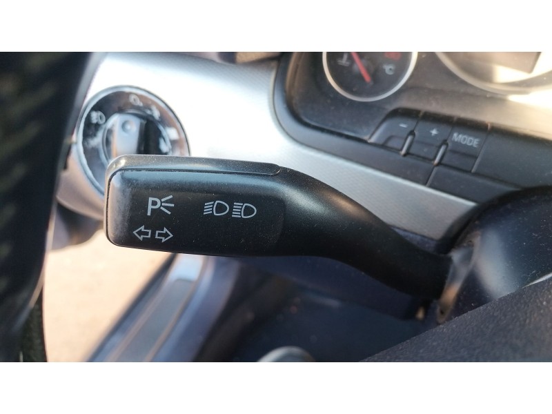 Recambio de mando intermitentes para audi a4 b6 (8e2) 2.5 tdi quattro referencia OEM IAM   