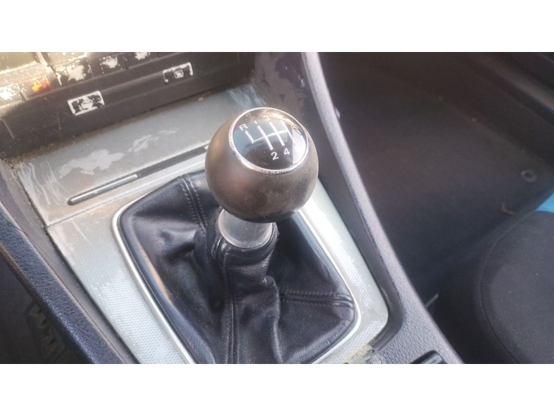 Recambio de pomo palanca cambio para audi a4 b6 (8e2) 2.5 tdi quattro referencia OEM IAM   