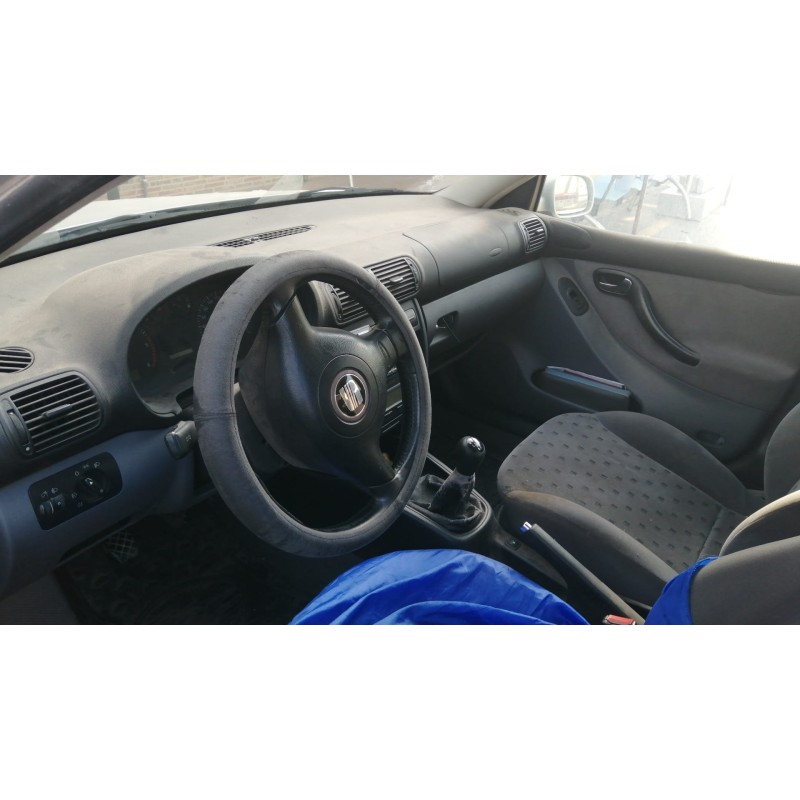 SEAT TOLEDO (1M2)