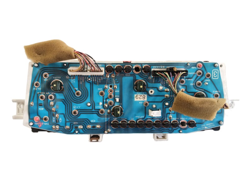 Recambio de cuadro instrumentos para opel monterey a (m92) 3.1 td (ubs69d, ubs69g) referencia OEM IAM   