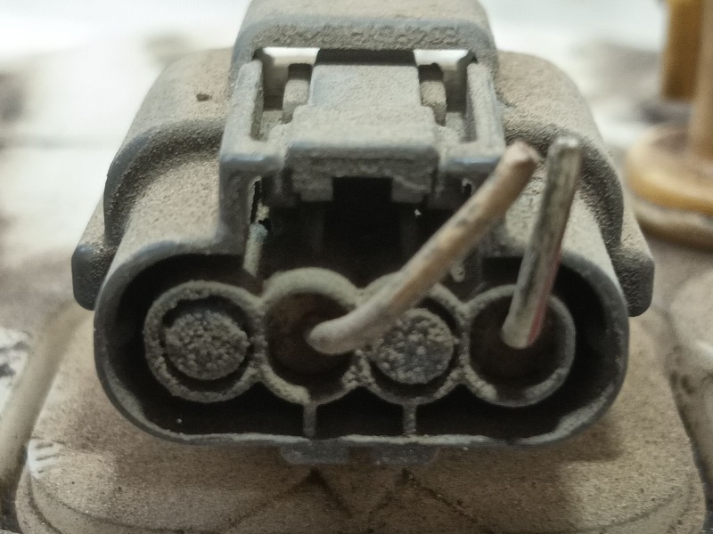 Recambio de bomba combustible para dacia duster (hs_) 1.5 dci referencia OEM IAM   