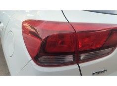 Recambio de piloto trasero izquierdo para kia rio iv (yb, sc, fb) 1.25 referencia OEM IAM 92401H8000  