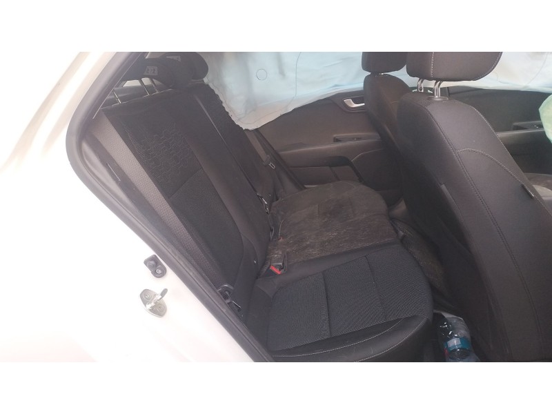 Recambio de asientos traseros para kia rio iv (yb, sc, fb) 1.25 referencia OEM IAM   