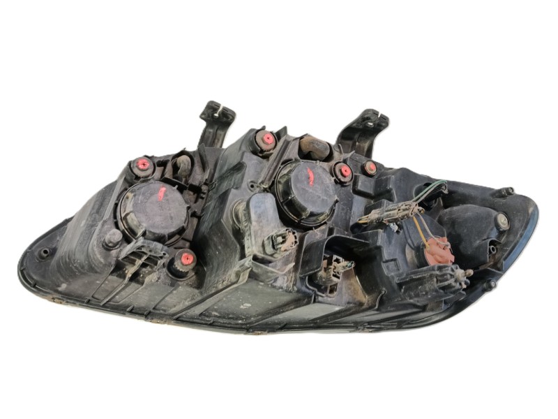 Recambio de faro derecho para ssangyong rodius i 2.7 xdi referencia OEM IAM 8310221205  