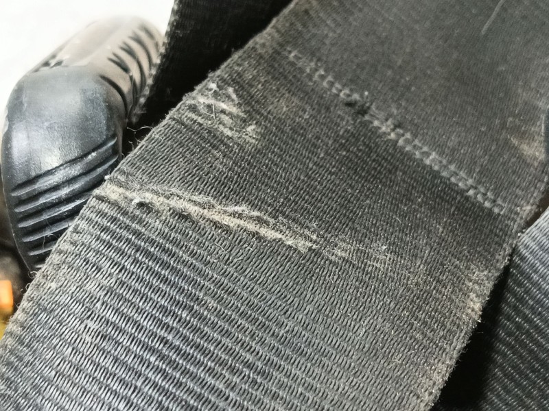 Recambio de cinturon seguridad delantero derecho para opel combo furgoneta/monovolumen (x12) 1.3 cdti (b05) referencia OEM IAM 9