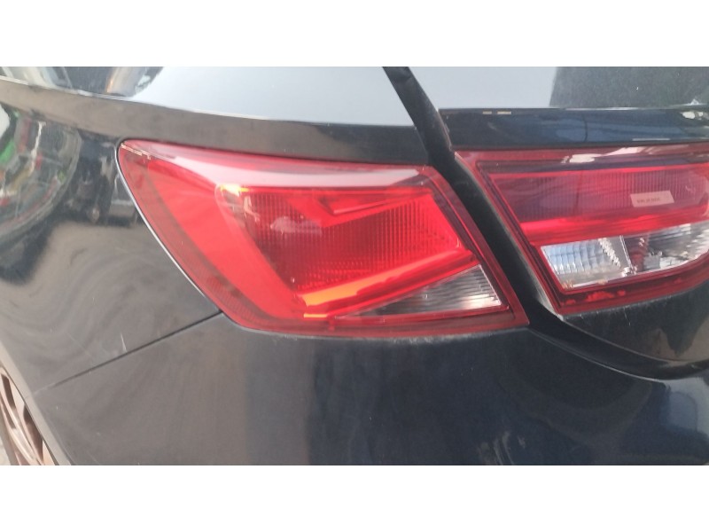 Recambio de piloto trasero izquierdo para seat leon (5f1) 1.6 tdi referencia OEM IAM 5F0945095D  