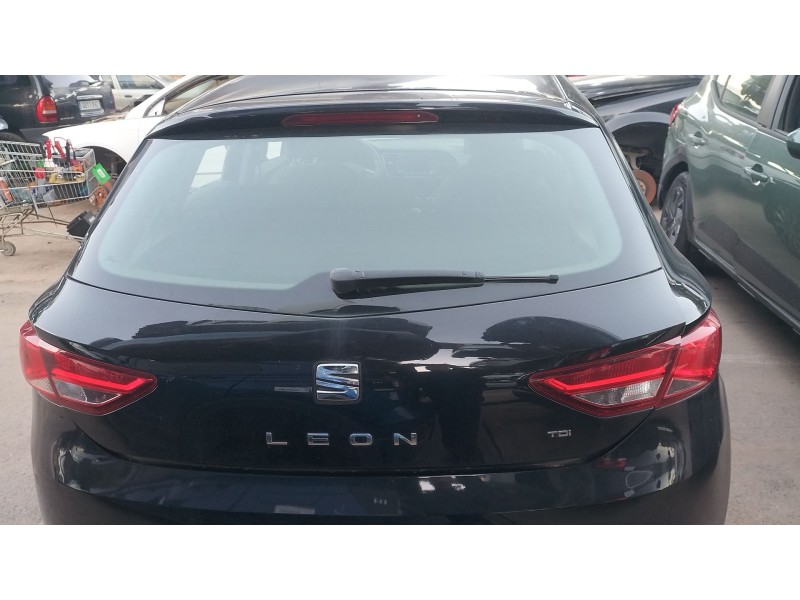 Recambio de porton trasero para seat leon (5f1) 1.6 tdi referencia OEM IAM 5F4827024  