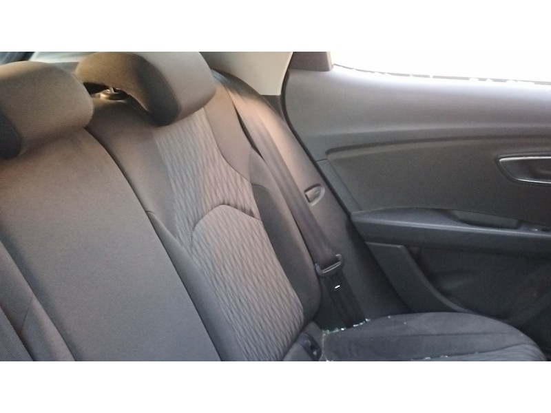 Recambio de cinturon seguridad trasero izquierdo para seat leon (5f1) 1.6 tdi referencia OEM IAM 5F0857805CRAA  