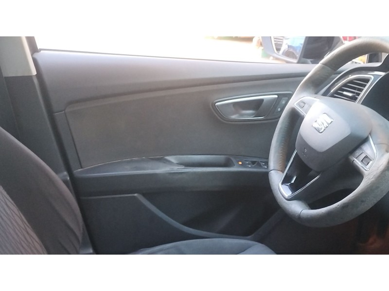 Recambio de guarnecido puerta delantera izquierda para seat leon (5f1) 1.6 tdi referencia OEM IAM   