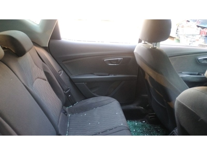 Recambio de guarnecido puerta trasera izquierda para seat leon (5f1) 1.6 tdi referencia OEM IAM   