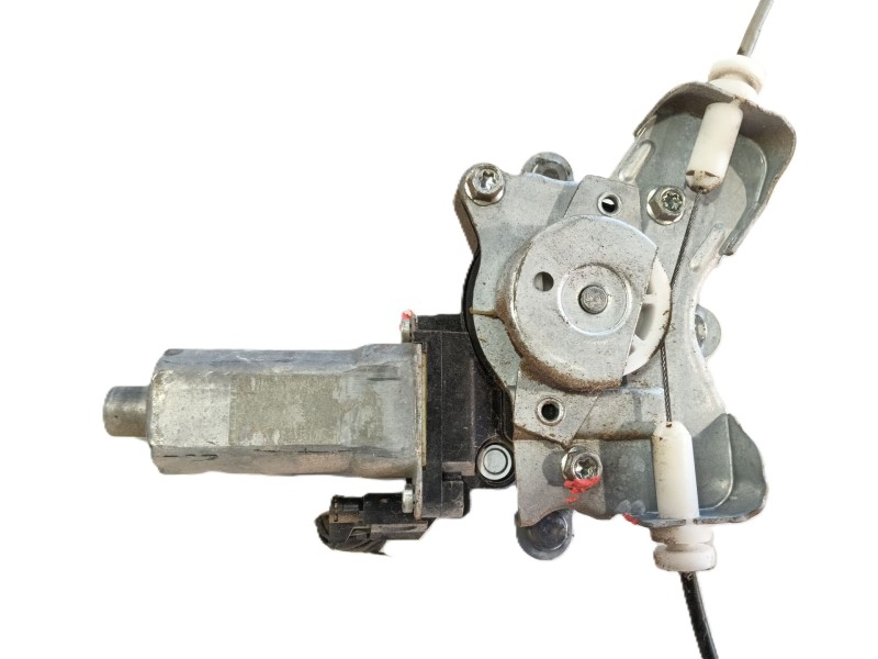 Recambio de elevalunas trasero derecho para ssangyong rodius i 2.7 xdi referencia OEM IAM 7334021001  