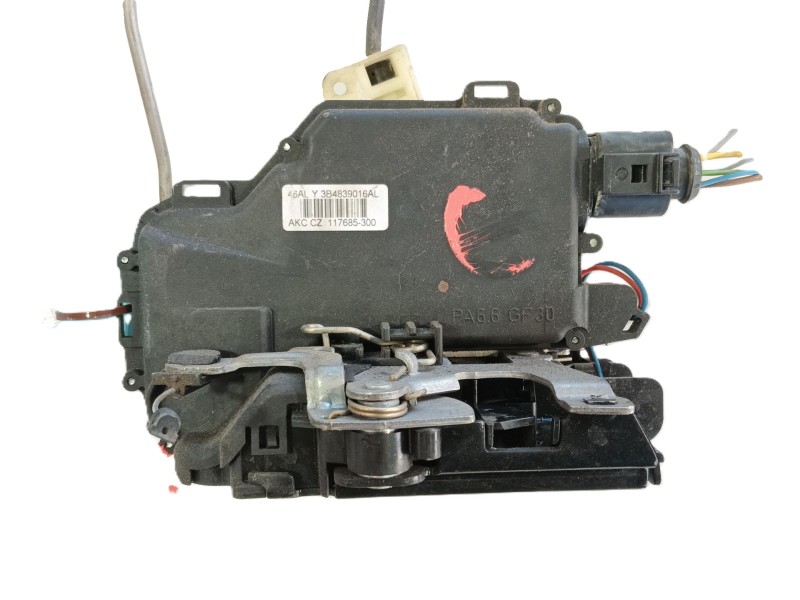 Recambio de cerradura puerta trasera derecha para skoda octavia i (1u2) 1.9 tdi referencia OEM IAM 3B4839016AL  