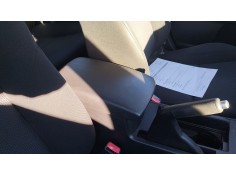 Recambio de apoyabrazos central para mazda 3 (bl) 1.6 mz-cd (bl14) referencia OEM IAM   