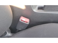 Recambio de enganche cinturon delantero derecho para mazda 3 (bl) 1.6 mz-cd (bl14) referencia OEM IAM   