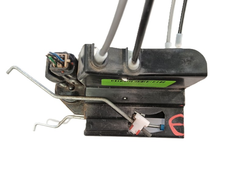 Recambio de cerradura puerta delantera derecha para ssangyong rodius i 2.7 xdi referencia OEM IAM 7122021004  