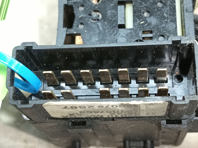 Recambio de mando limpia para dacia duster (hs_) 1.5 dci referencia OEM IAM   