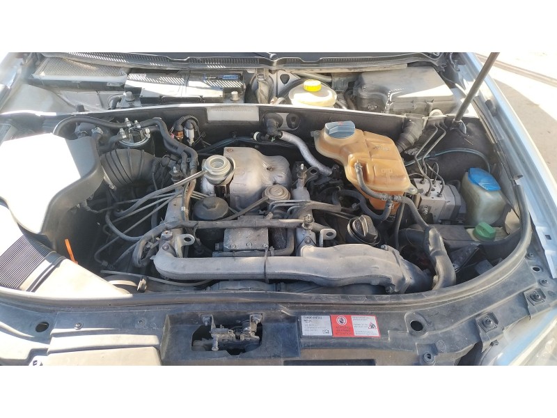 Recambio de despiece motor para audi a6 c5 (4b2, 4b4) 2.5 tdi quattro referencia OEM IAM   