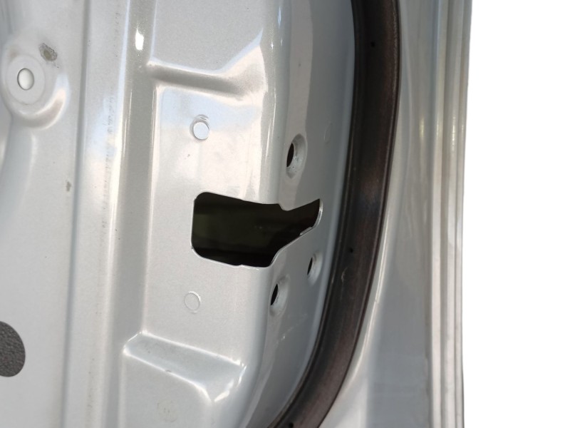 Recambio de puerta delantera derecha para nissan qashqai i (j10, nj10) 1.6 referencia OEM IAM H0100JD0MD  