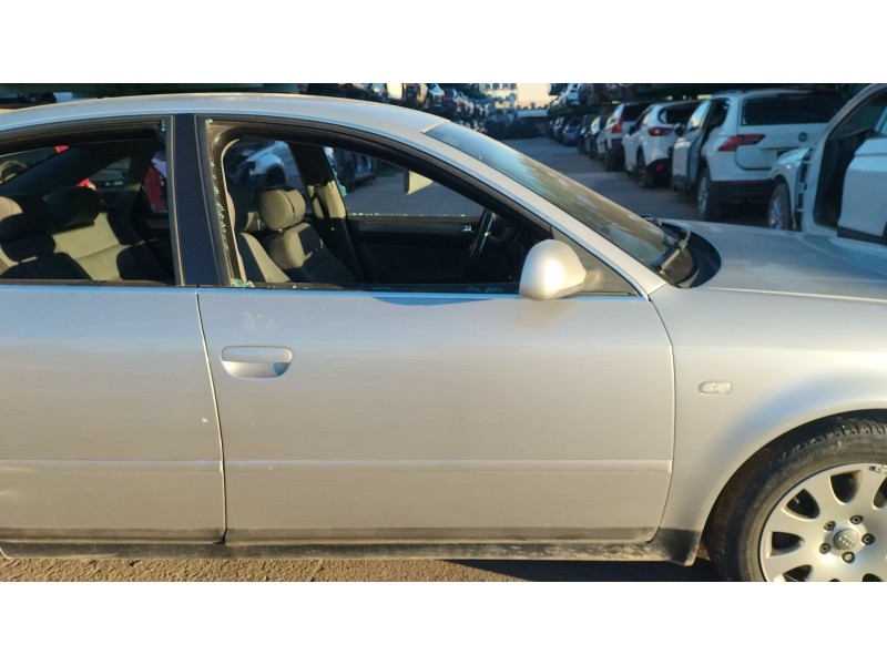 Recambio de puerta delantera derecha para audi a6 c5 (4b2, 4b4) 2.5 tdi quattro referencia OEM IAM   