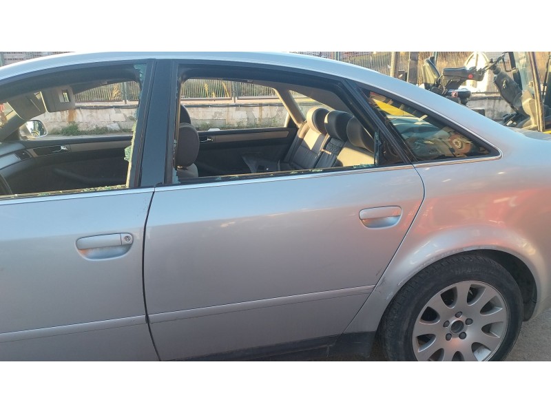 Recambio de puerta trasera izquierda para audi a6 c5 (4b2, 4b4) 2.5 tdi quattro referencia OEM IAM   