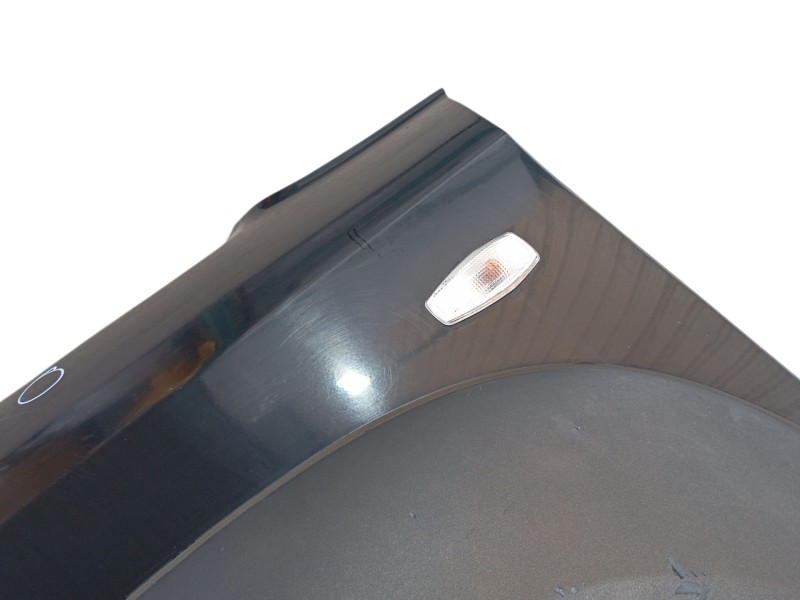 Recambio de aleta delantera izquierda para hyundai tucson (jm) 2.0 crdi referencia OEM IAM 663112E120  