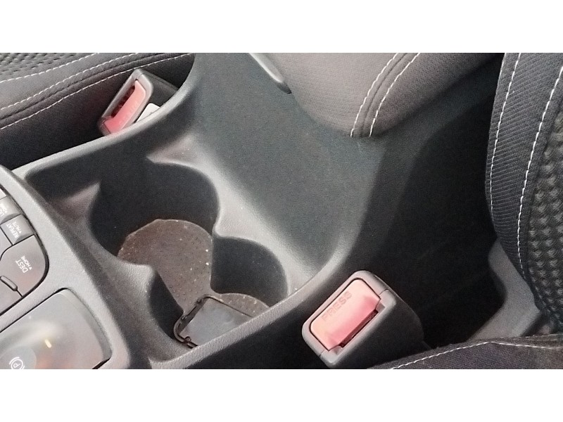 Recambio de enganche cinturon delantero derecho para renault koleos i (hy_) 2.0 dci (hy0k) referencia OEM IAM   