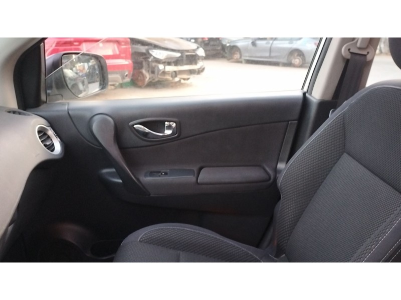 Recambio de guarnecido puerta delantera derecha para renault koleos i (hy_) 2.0 dci (hy0k) referencia OEM IAM   
