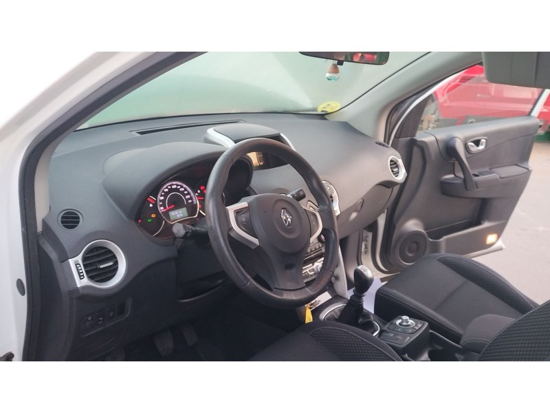 Recambio de salpicadero para renault koleos i (hy_) 2.0 dci (hy0k) referencia OEM IAM 682000008R  