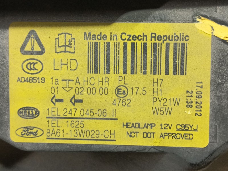 Recambio de faro derecho para ford fiesta vi (cb1, ccn) 1.25 referencia OEM IAM 1740029 1EL24704506 